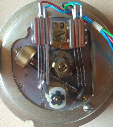 Rotary dial rear